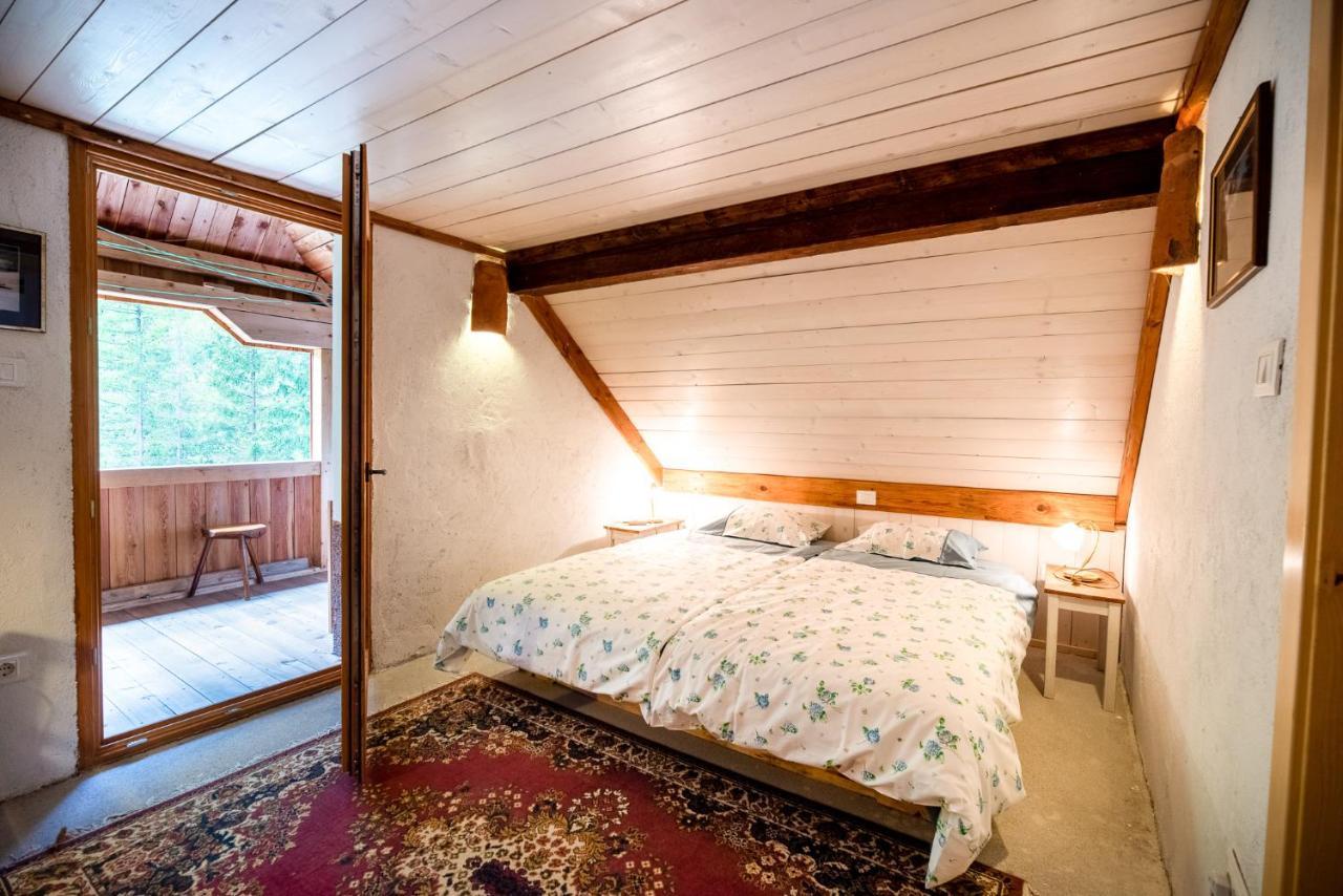Wild Flower Cottage In Trenta Luaran gambar